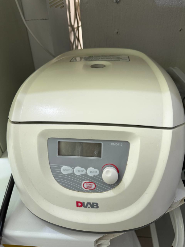 DM0412 Low Speed Centrifuge